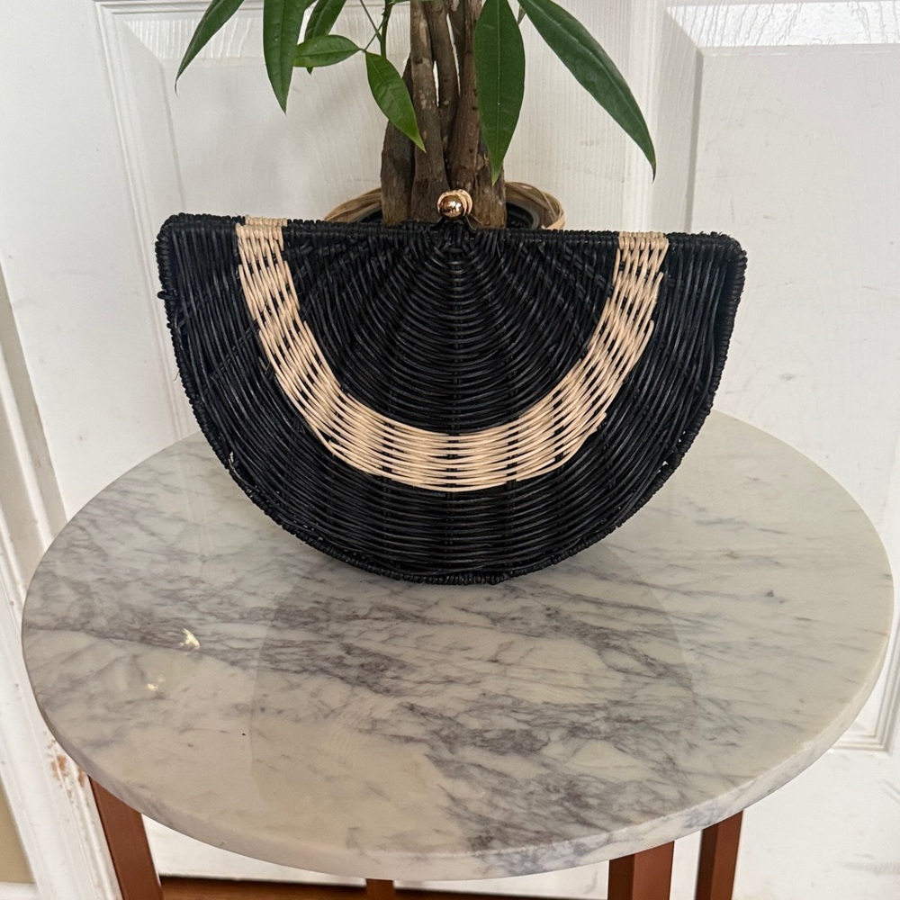 Black and Cream Woven Clutch